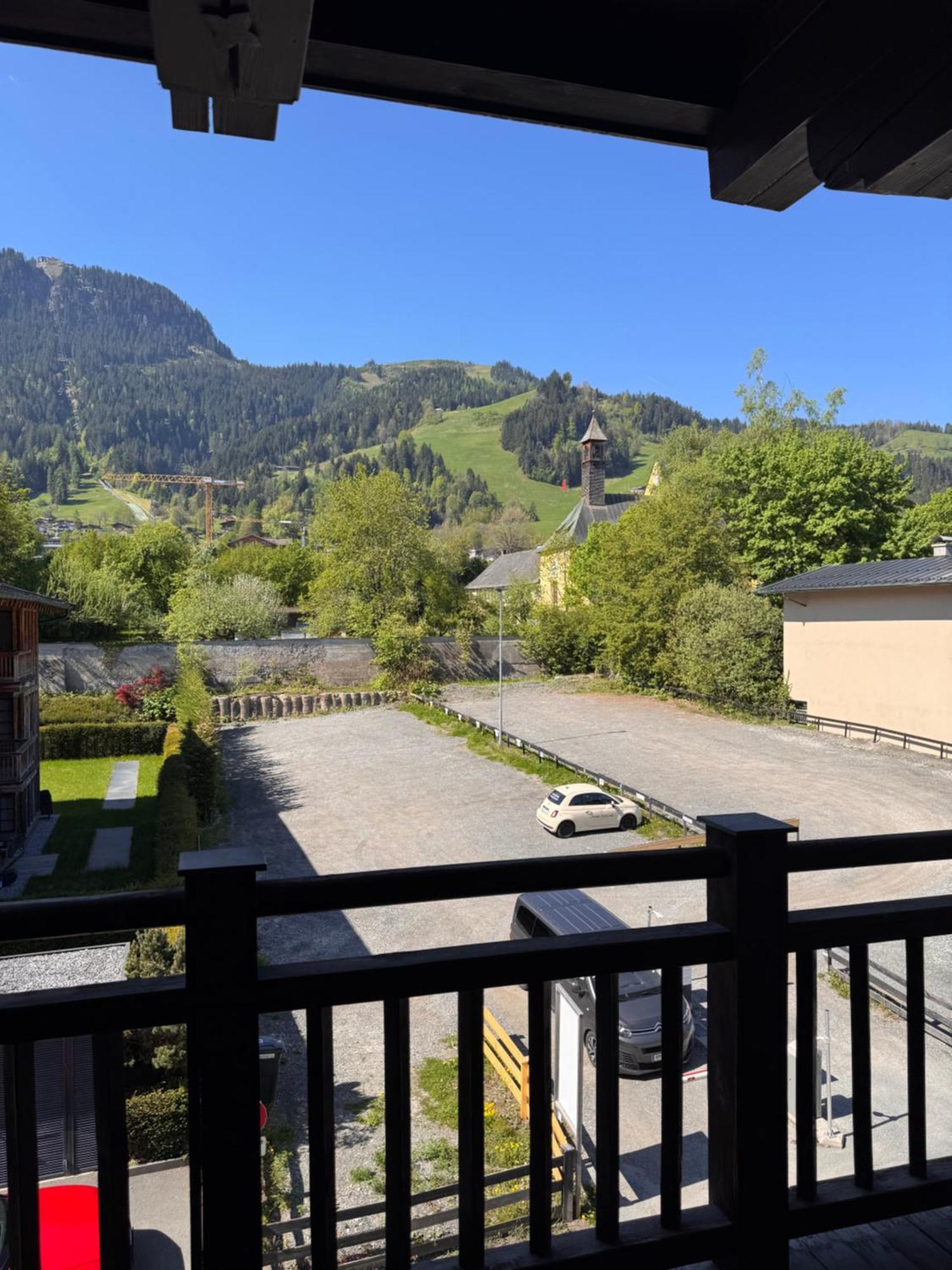 City-Apart Kitzbuehel Stadt Exteriör bild